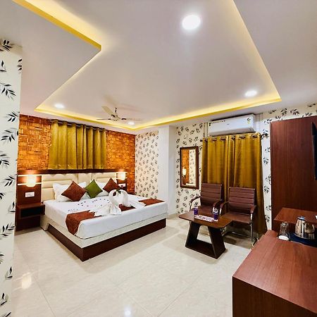 Hotel Golden Crystal Patna  Exteriér fotografie