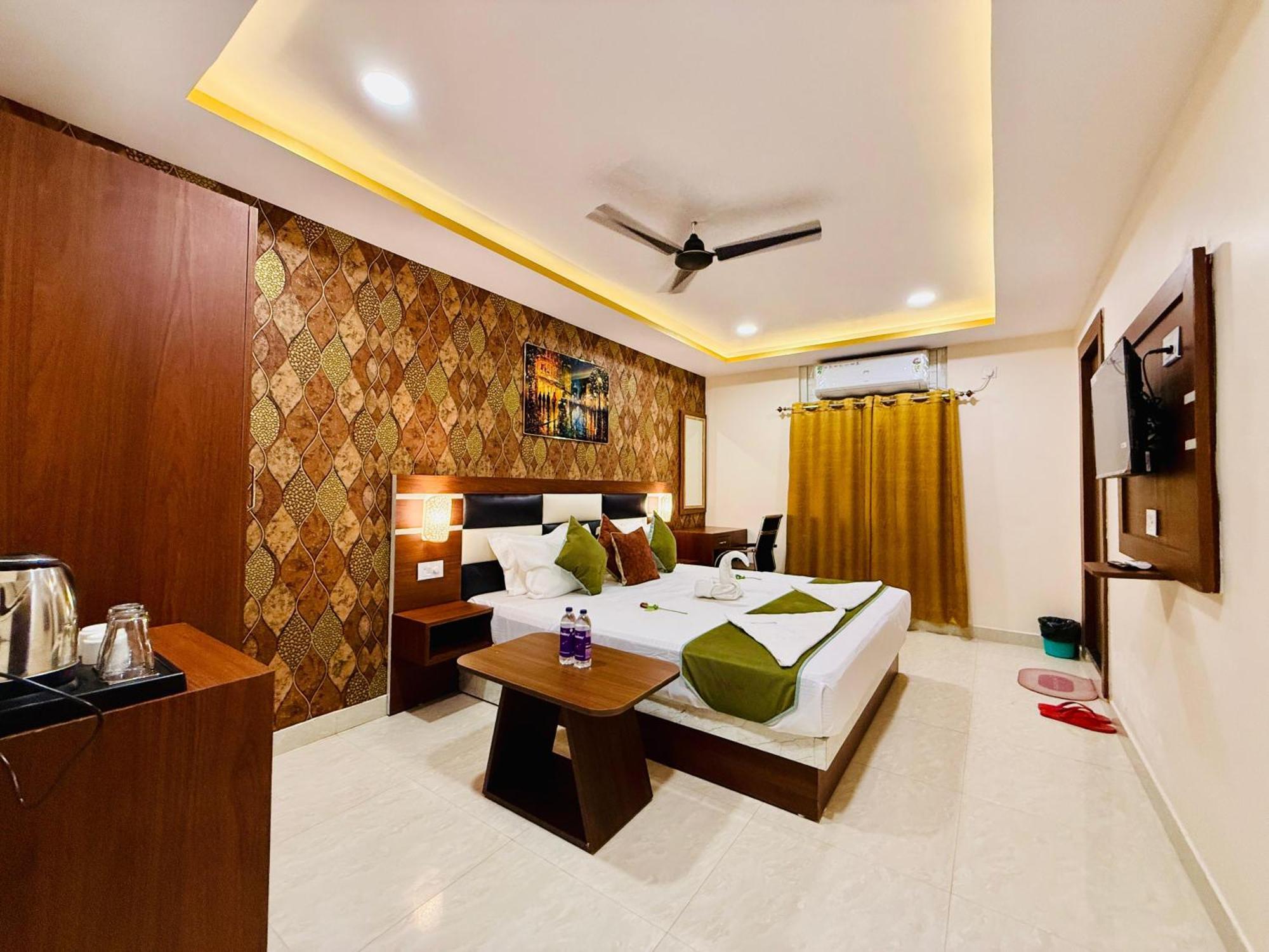Hotel Golden Crystal Patna  Exteriér fotografie