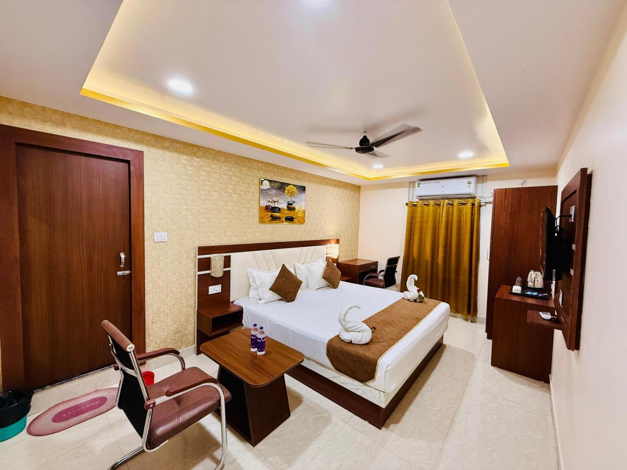Hotel Golden Crystal Patna  Exteriér fotografie
