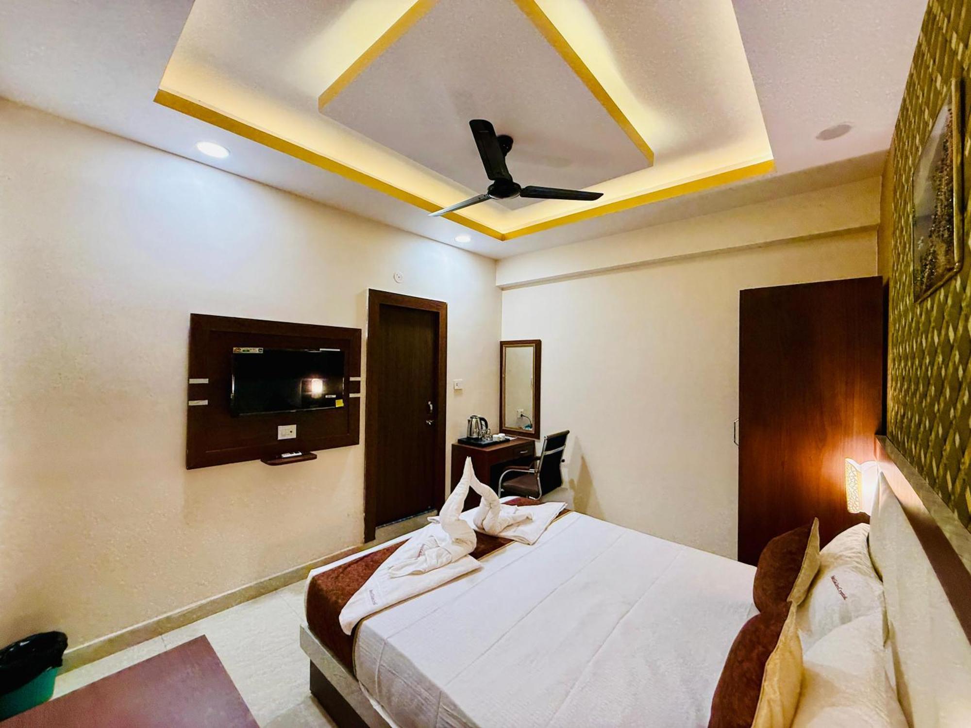 Hotel Golden Crystal Patna  Exteriér fotografie
